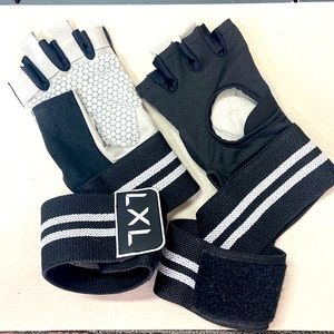 Baseball gloves